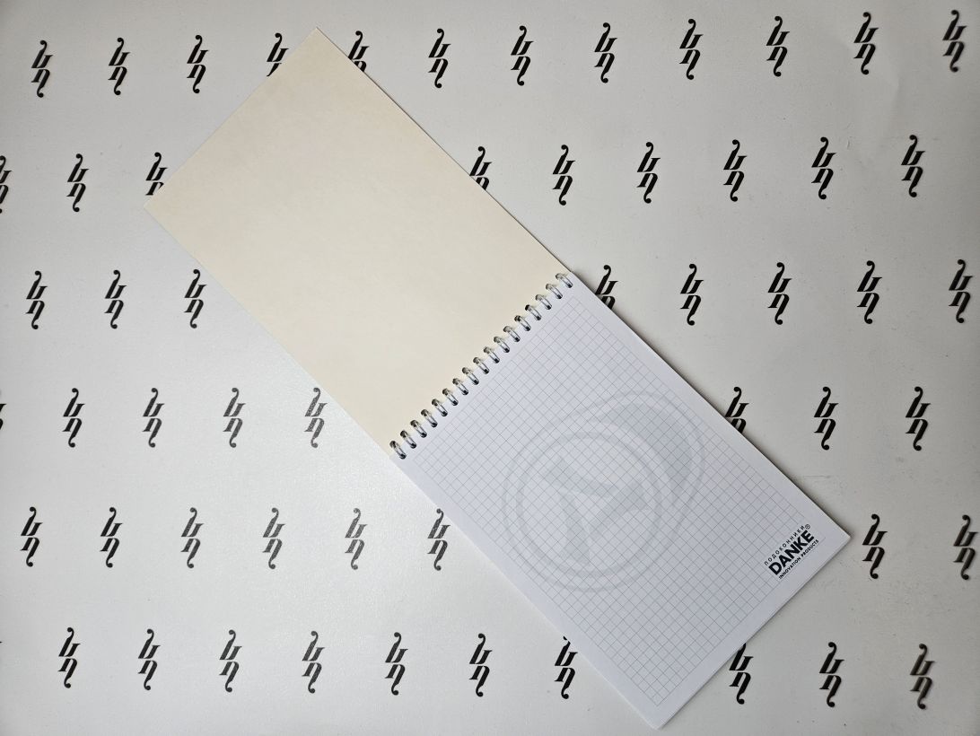 Разворот блокнота с офсетной печатью